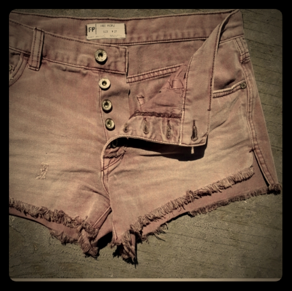 Free people button up mauve shorts